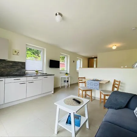 Edelstein Гостевой дом Зеллин