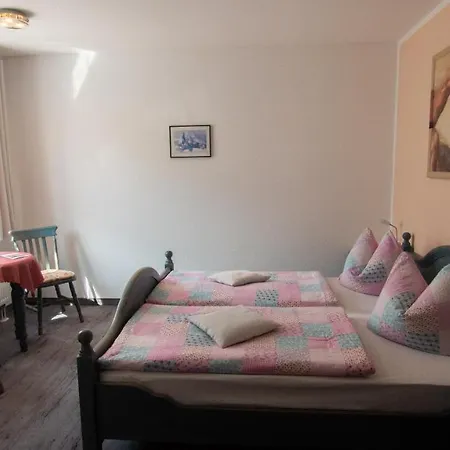 بيت ضيافة Edelstein