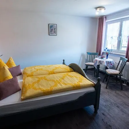 Edelstein 3* Зеллин