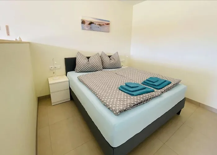 Edelstein Πανσιόν 3*